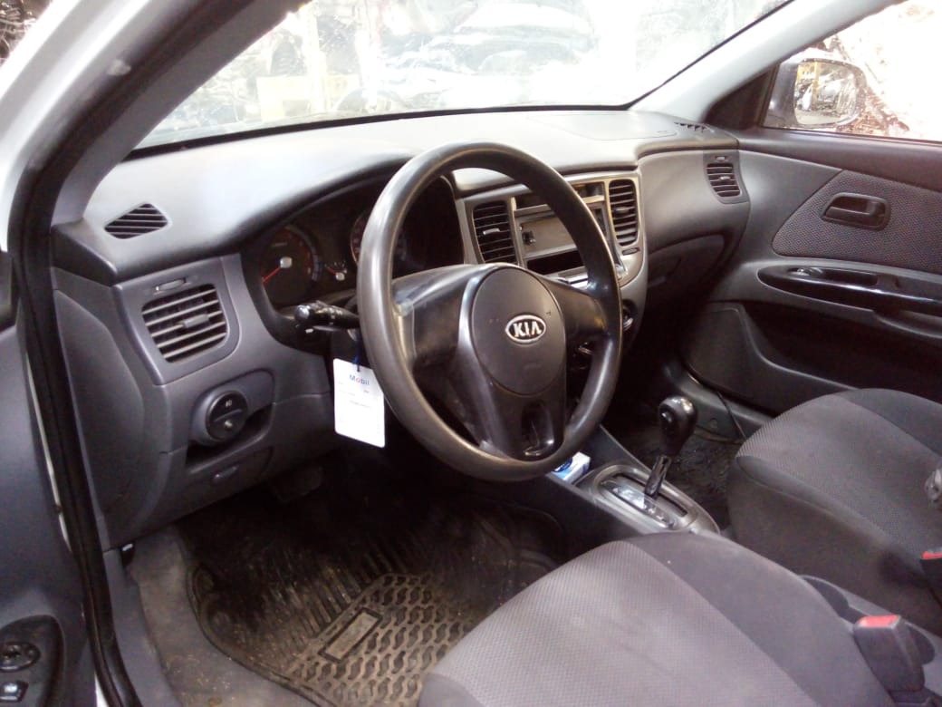  Kia RIO 2010    EN DESARME